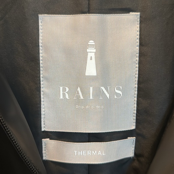 Rains Thermal Rain Coat with Hood - Picture 2 of 6